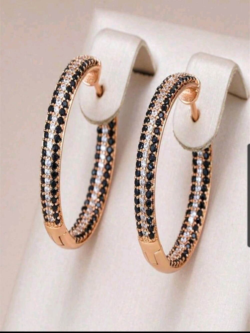 BRAND NEW ** Gold Hoop Earrings with Black and White Stones